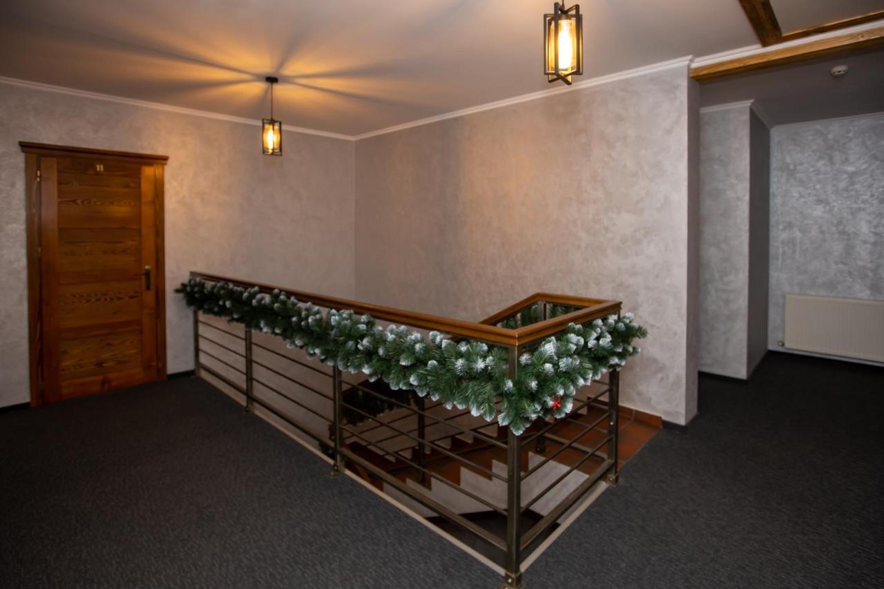 Князів Двір Hotel Boekovel Buitenkant foto